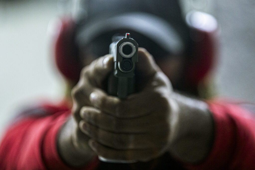Paraná tem 293 mil armas nas mãos de civis; Brasil, 3,7 milhões